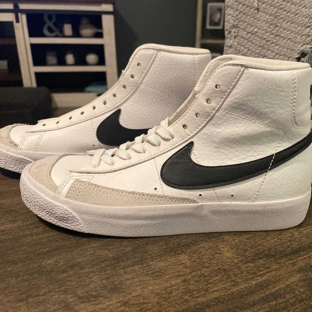 Nike shoes